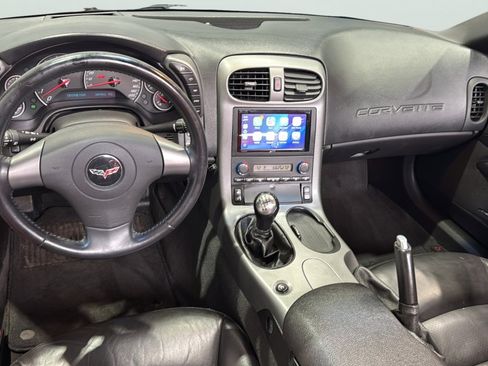 Used 2006 Chevrolet Corvette Convertible w/ Preferred Equipment Group image 15