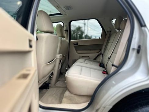 Used 2012 Ford Escape XLT AWD/4WD image 17