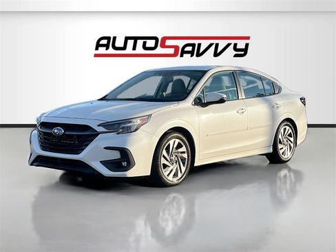 Used 2024 Subaru Legacy Limited image 3