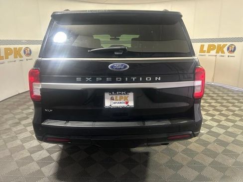 Used 2022 Ford Expedition XLT RWD image 4