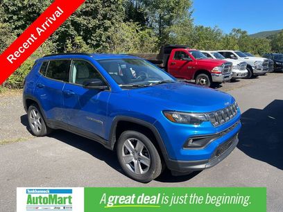 Used 2022 Jeep Compass Latitude w/ Convenience Group