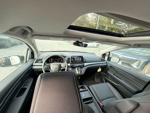New 2026 Honda Odyssey EX-L image 23