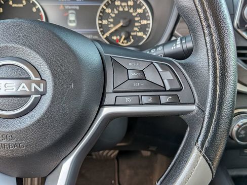 Used 2025 Nissan Altima 2.5 SV FWD image 18