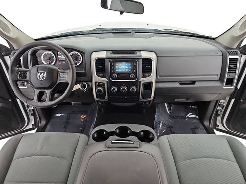 Used 2019 RAM 1500 Classic SLT RWD image 11