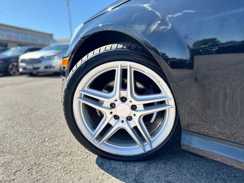 Used 2013 Mercedes-Benz C 250 C 250 Coupe 2D image 21