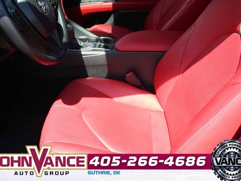 Used 2022 Toyota Camry XSE w/ Navigation Package FWD image 23