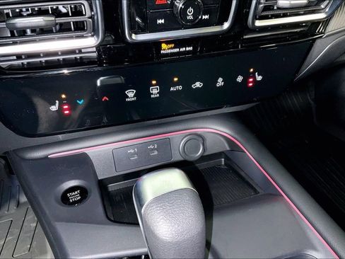 New 2026 Nissan Sentra SV w/ SV Convenience Package image 32