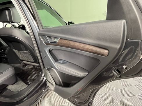 Used 2023 Audi Q5 2.0T Premium Plus w/ Premium Plus Package image 22