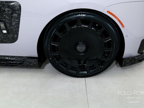 Used 2025 Rolls-Royce Spectre Black Badge w/ Spectre Enhancement Package image 33