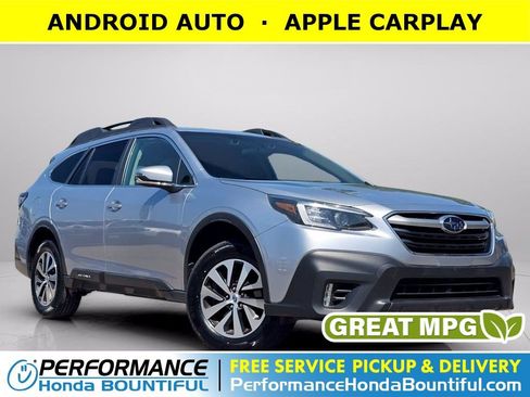 Used 2021 Subaru Outback Premium AWD/4WD image 1