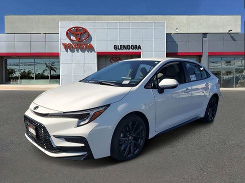 New 2026 Toyota Corolla SE image 7