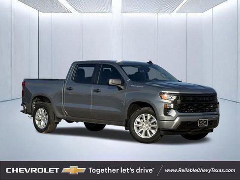 Used 2024 Chevrolet Silverado 1500 Custom RWD image 1