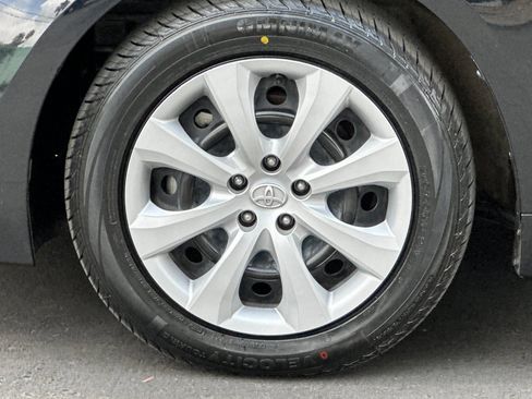Certified 2025 Toyota Corolla LE FWD image 24