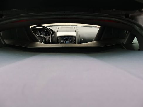 Used 2017 Jaguar F-TYPE Coupe image 18