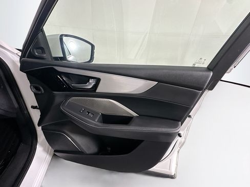 Used 2023 Acura MDX SH-AWD w/ Technology Package image 35
