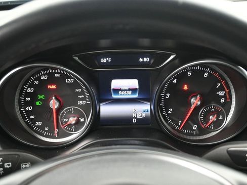 Used 2019 Mercedes-Benz GLA 250 GLA 250 image 11