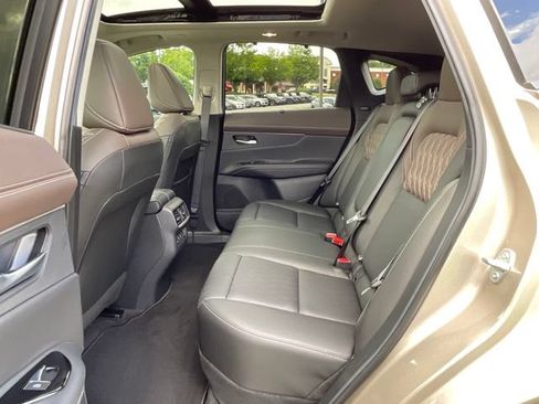 Used 2025 Nissan Murano Platinum AWD/4WD image 25
