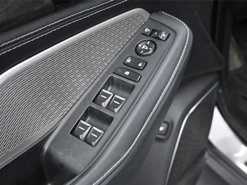 Certified 2023 Acura MDX SH-AWD w/ Advance Package image 8