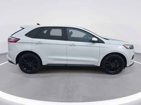 Used 2024 Ford Edge ST-Line image 4