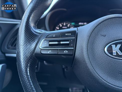 Used 2020 Kia Stinger GT1 image 31