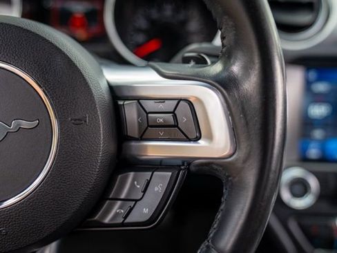 Used 2018 Ford Mustang Premium RWD image 31
