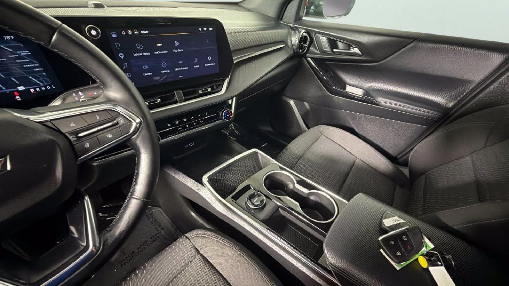 Certified 2026 Chevrolet Equinox LT w/ Safety and Technology Package FWD image 19