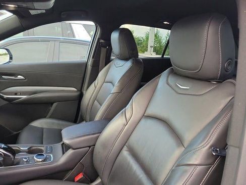 Certified 2023 Cadillac XT4 Premium Luxury FWD image 8