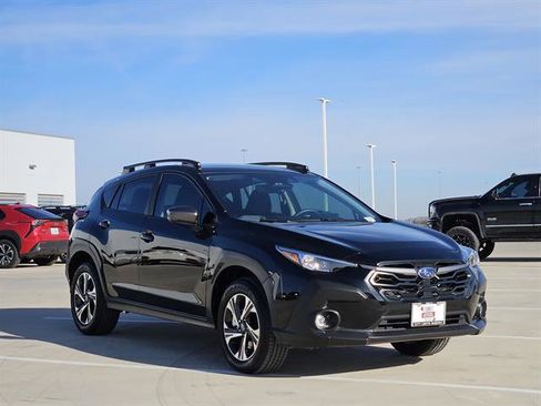 Certified 2025 Subaru Crosstrek 2.0i Premium image 2