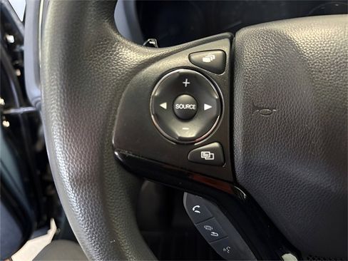 Used 2016 Honda HR-V EX image 26