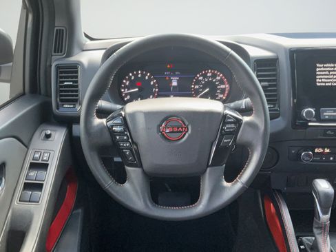 Used 2023 Nissan Frontier Pro-X w/ Tow Package RWD image 15