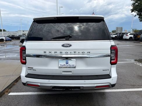 Used 2024 Ford Expedition Max Limited AWD/4WD image 4