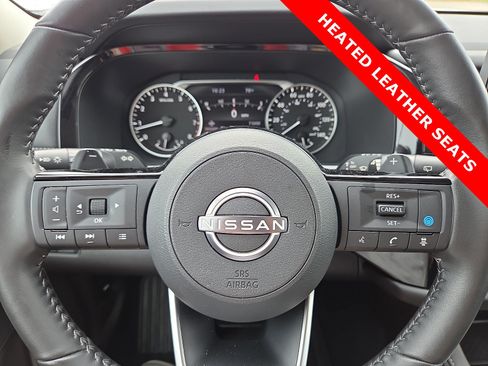 Used 2025 Nissan Pathfinder SL AWD/4WD image 24