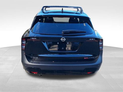 New 2026 Nissan Kicks SR w/ Cold Weather Package AWD/4WD image 4
