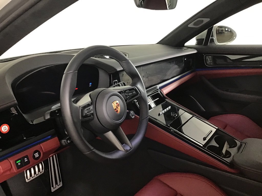 Certified 2026 Porsche Panamera GTS AWD/4WD image 4