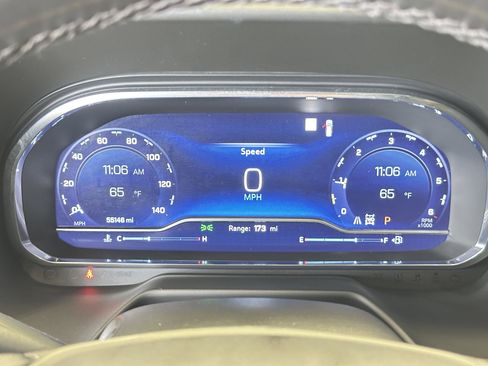 Used 2022 Chevrolet Tahoe LT w/ LT Signature Package image 8