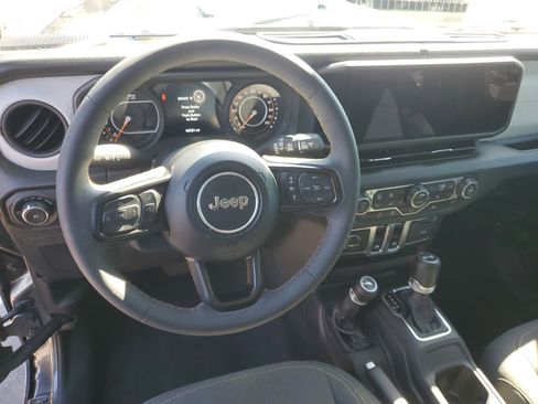 Used 2024 Jeep Wrangler Sport AWD/4WD image 13