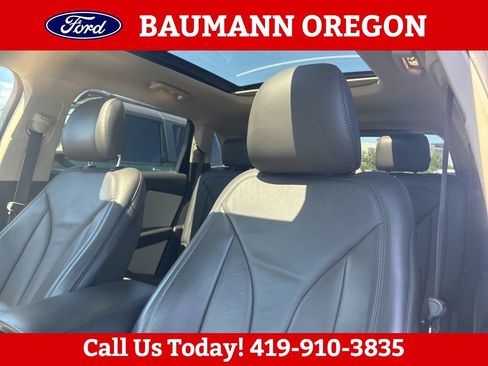 Used 2019 Lincoln Nautilus Select AWD/4WD image 14