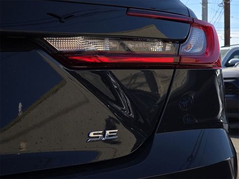 New 2026 Toyota Camry SE image 20