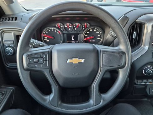 Used 2025 Chevrolet Silverado 1500 W/T RWD image 13
