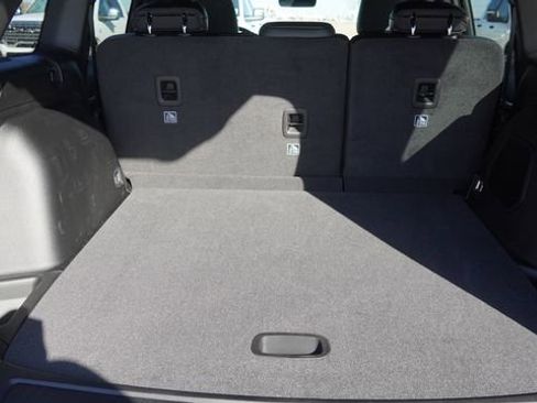 New 2026 Jeep Grand Cherokee Limited image 12