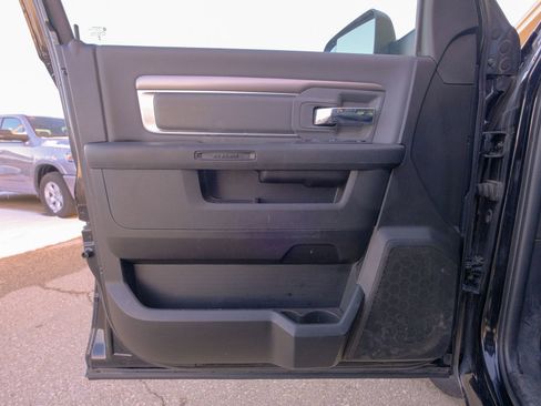 Used 2023 RAM 1500 Classic SLT w/ Trailer & Traction Group image 26