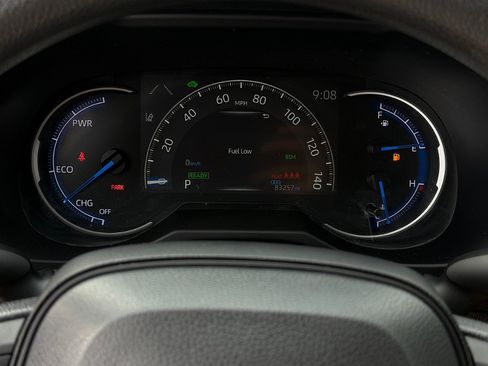 Used 2023 Toyota RAV4 LE AWD/4WD image 12