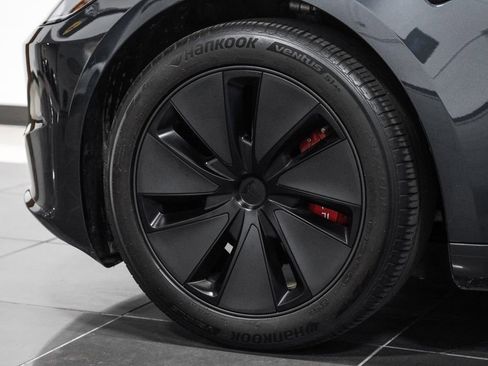Used 2024 Tesla Model 3 Standard Range RWD image 58