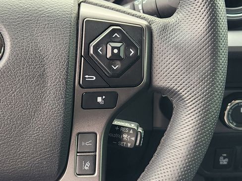 Used 2023 Toyota Tacoma TRD Off-Road w/ Technology Package image 29