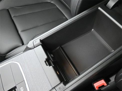 New 2025 BMW 330i xDrive Sedan image 9