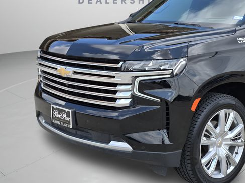 Used 2021 Chevrolet Tahoe High Country w/ Premium Package RWD image 31