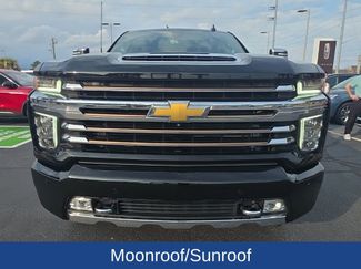 Used 2022 Chevrolet Silverado 2500 High Country w/ Z71 Off-Road Package video 3