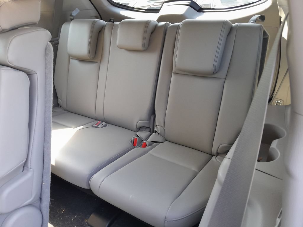 Used 2018 Toyota Highlander XLE AWD/4WD image 35