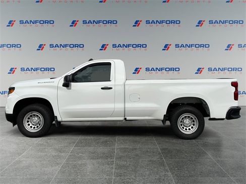 Used 2024 Chevrolet Silverado 1500 W/T image 2