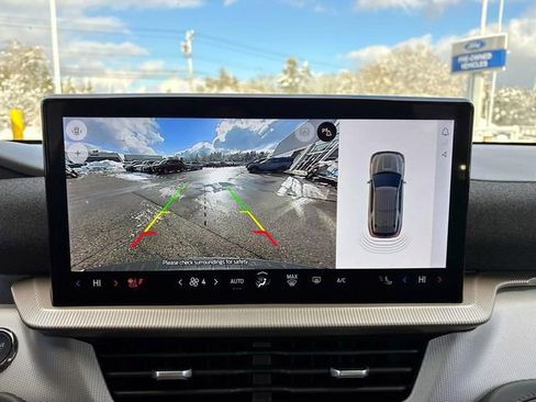 Used 2025 Ford Explorer Active w/ Active Comfort Package image 26